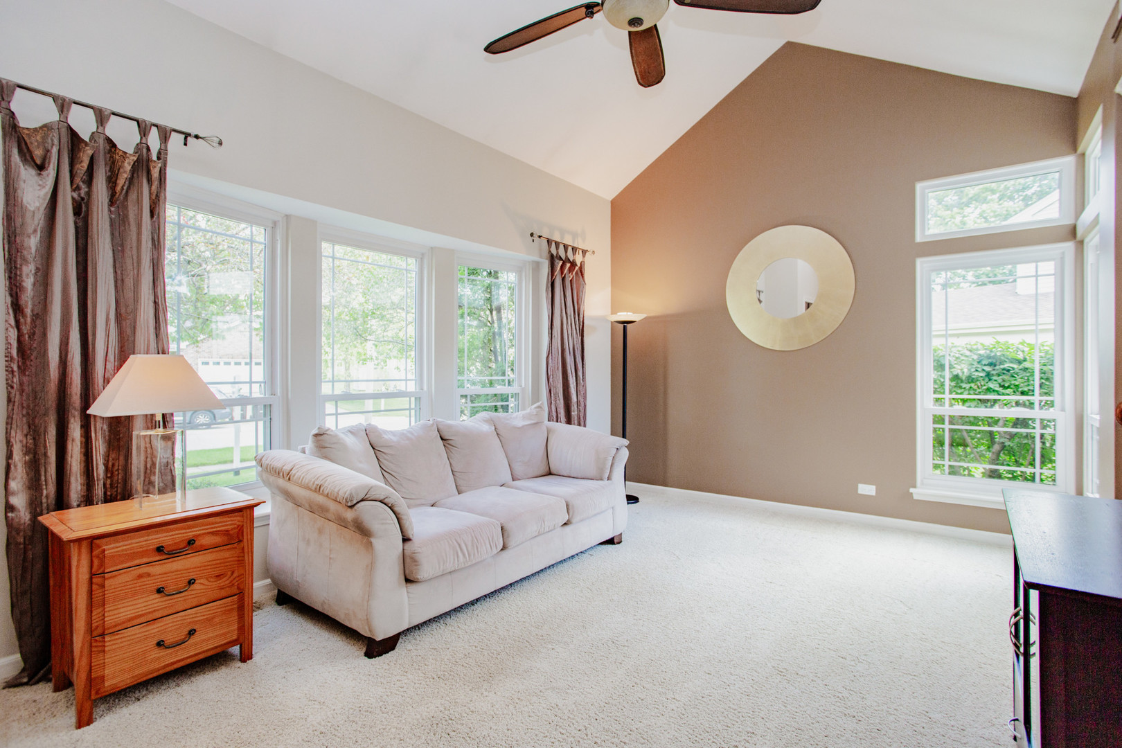 1020 Pembridge Road Lake Zurich, IL 60047 - Photo 3 of 44