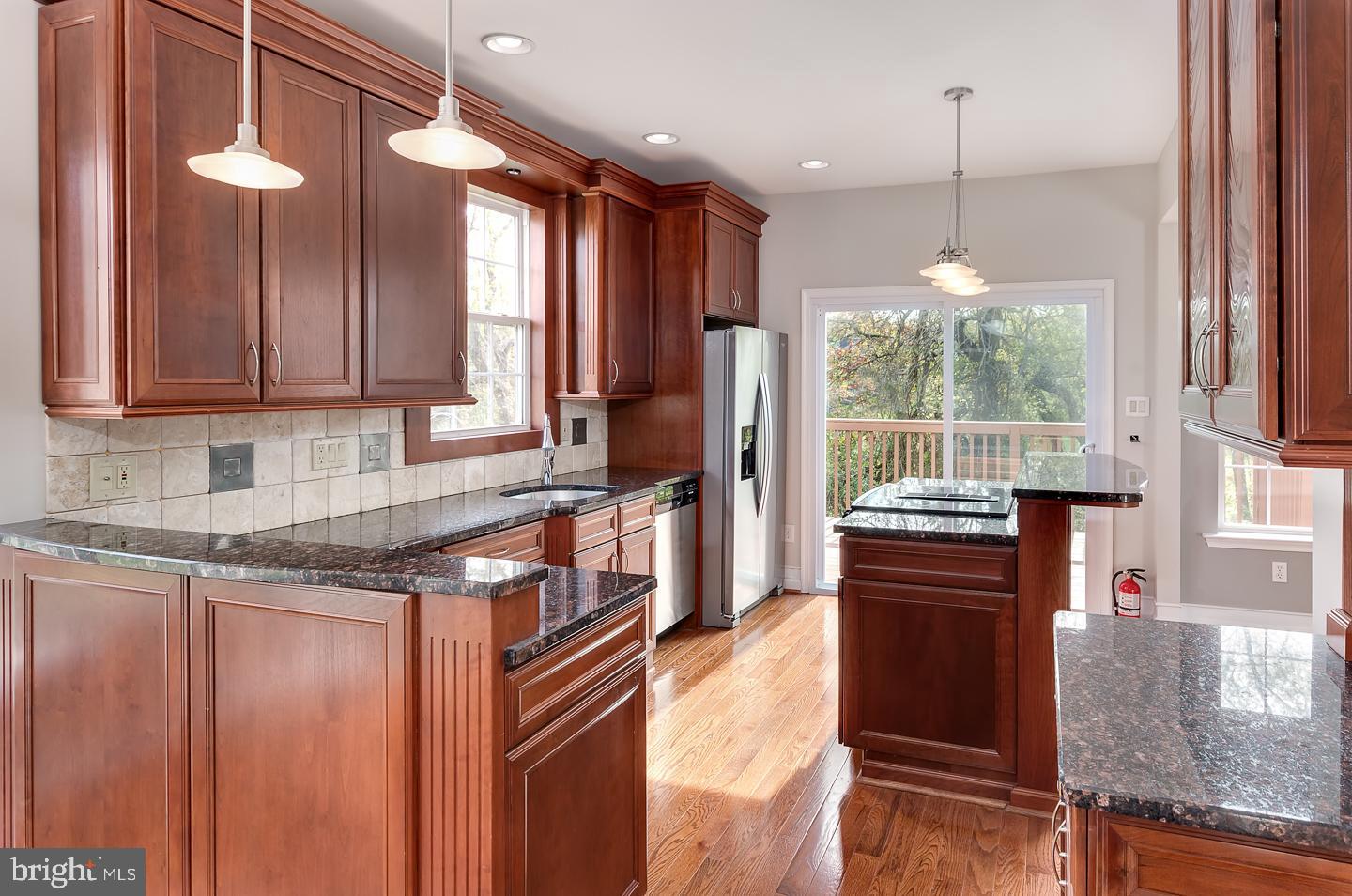 40 Threadleaf Terrace Burlington Township, NJ 08016 - Photo 12 of 34 Kitchen