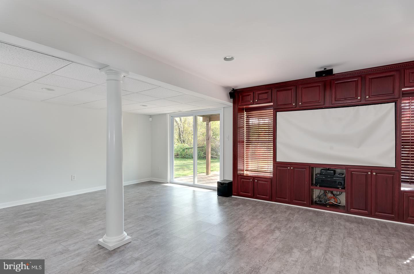 40 Threadleaf Terrace Burlington Township, NJ 08016 - Photo 31 of 34 Finished basement family room