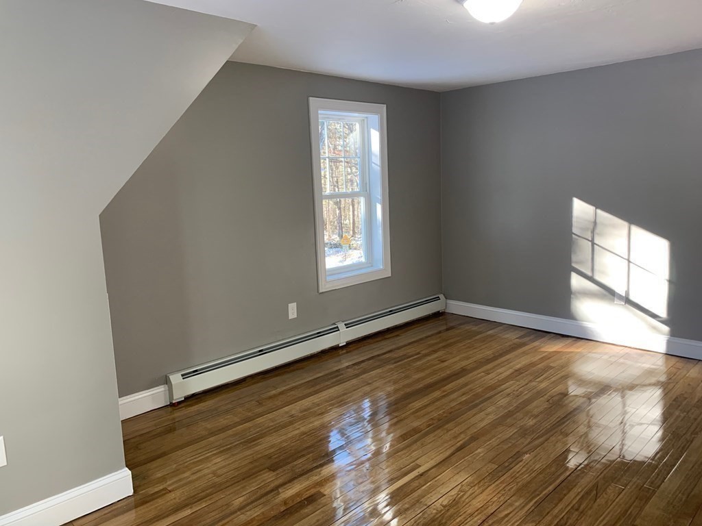138 S Road Holden, MA 01520 - Photo 29 of 38