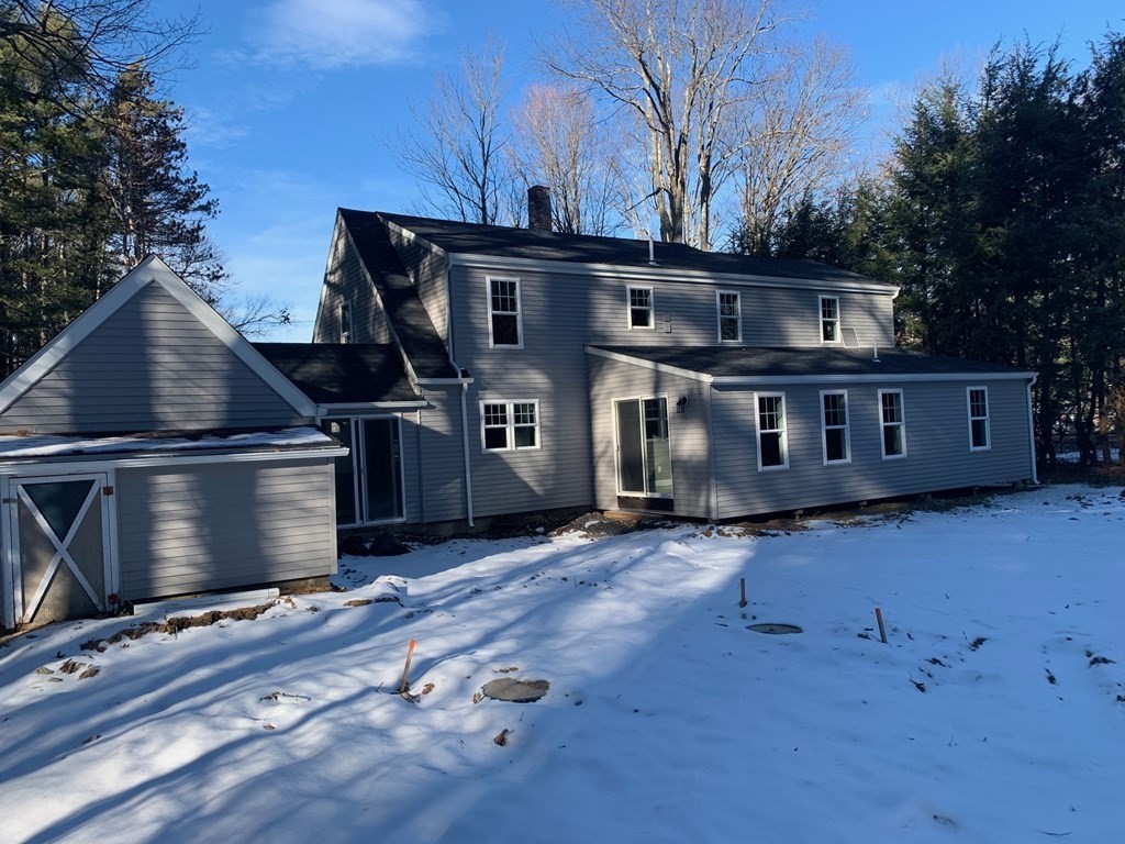 138 S Road Holden, MA 01520 - Photo 3 of 38