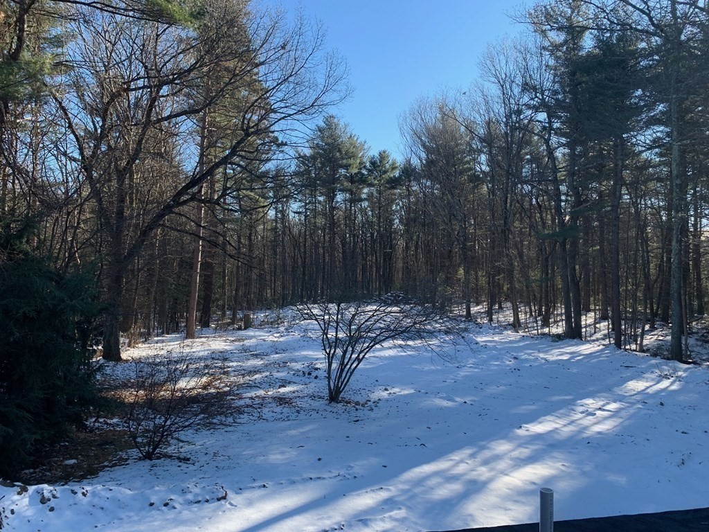 138 S Road Holden, MA 01520 - Photo 34 of 38