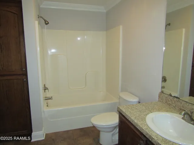 $139,900 | 11173 Highway 87, Jeanerette, LA 70544