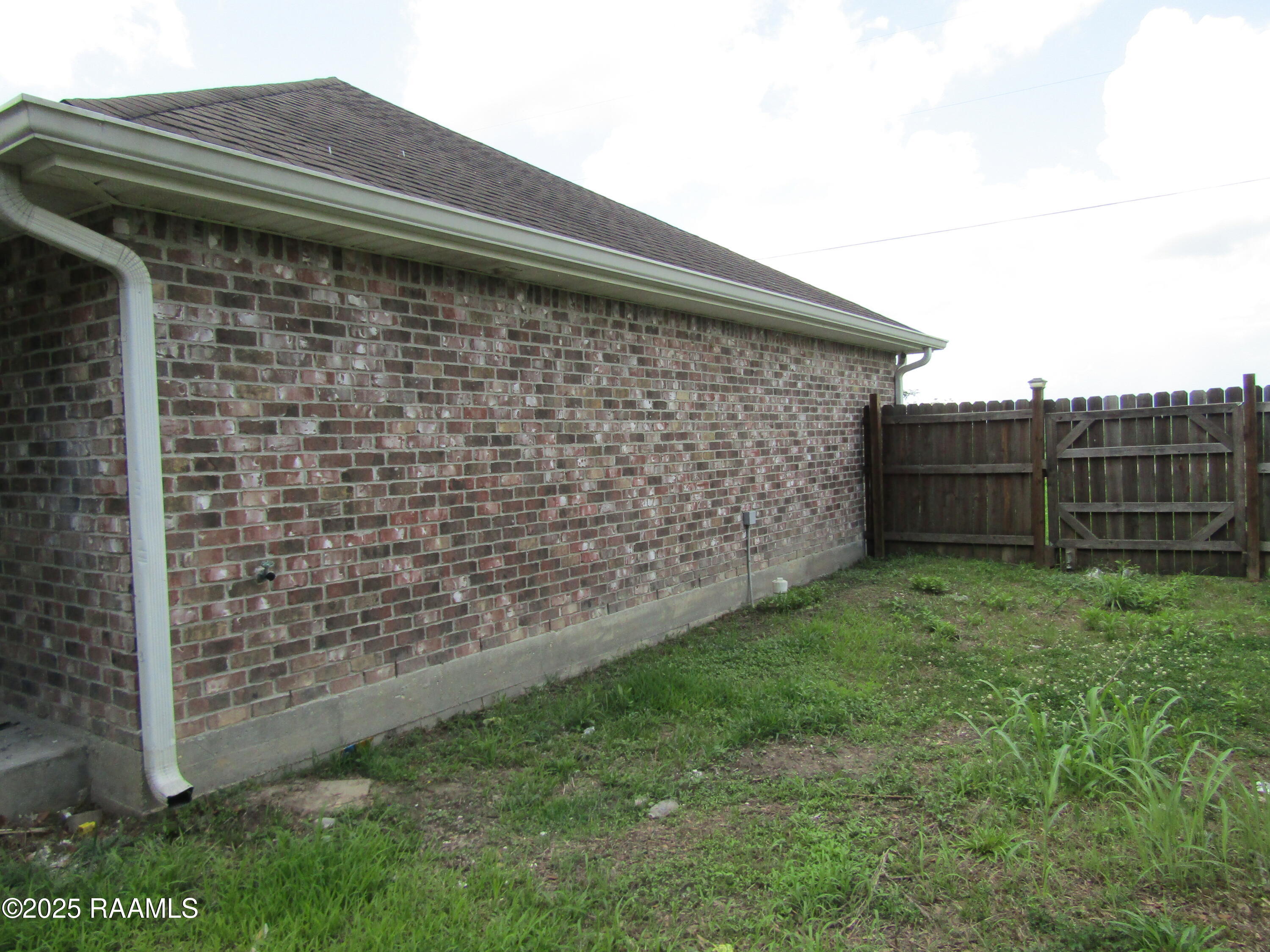 11173 Highway 87 Jeanerette, LA 70544 - Photo 4 of 16 IMG_6810