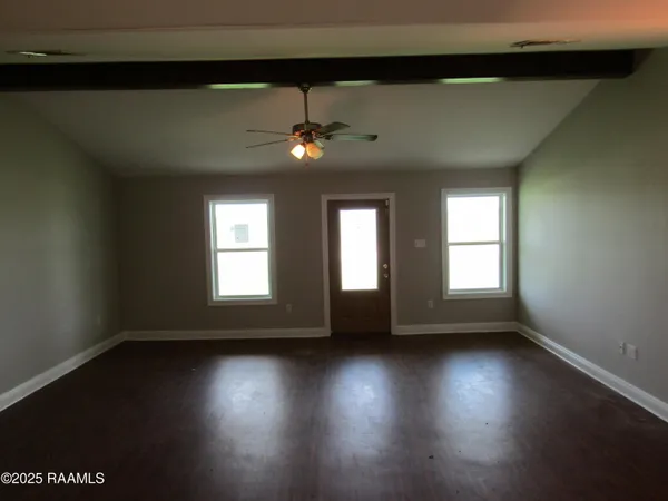 $129,900 | 11173 Highway 87, Jeanerette, LA 70544