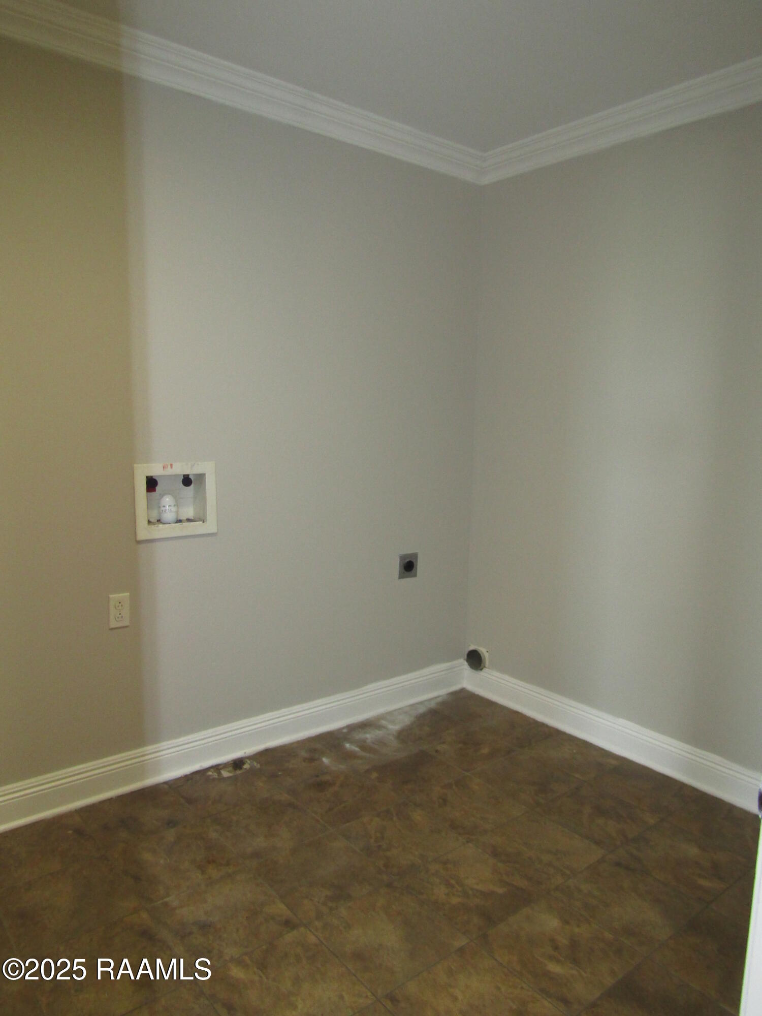 11173 Highway 87 Jeanerette, LA 70544 - Photo 10 of 16 IMG_6818