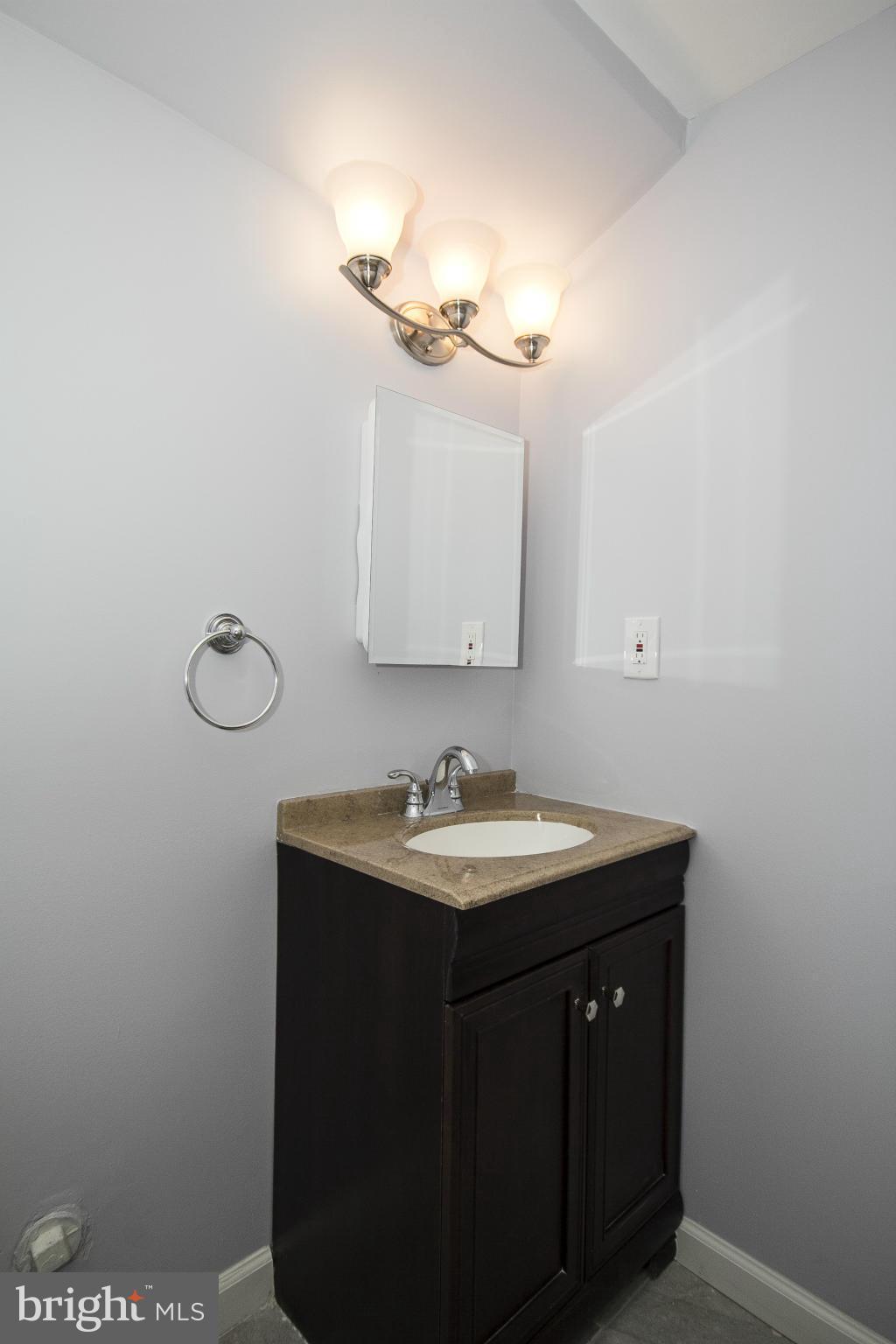 6746 Ransome Drive Baltimore, MD 21207 - Photo 17 of 27 Bath