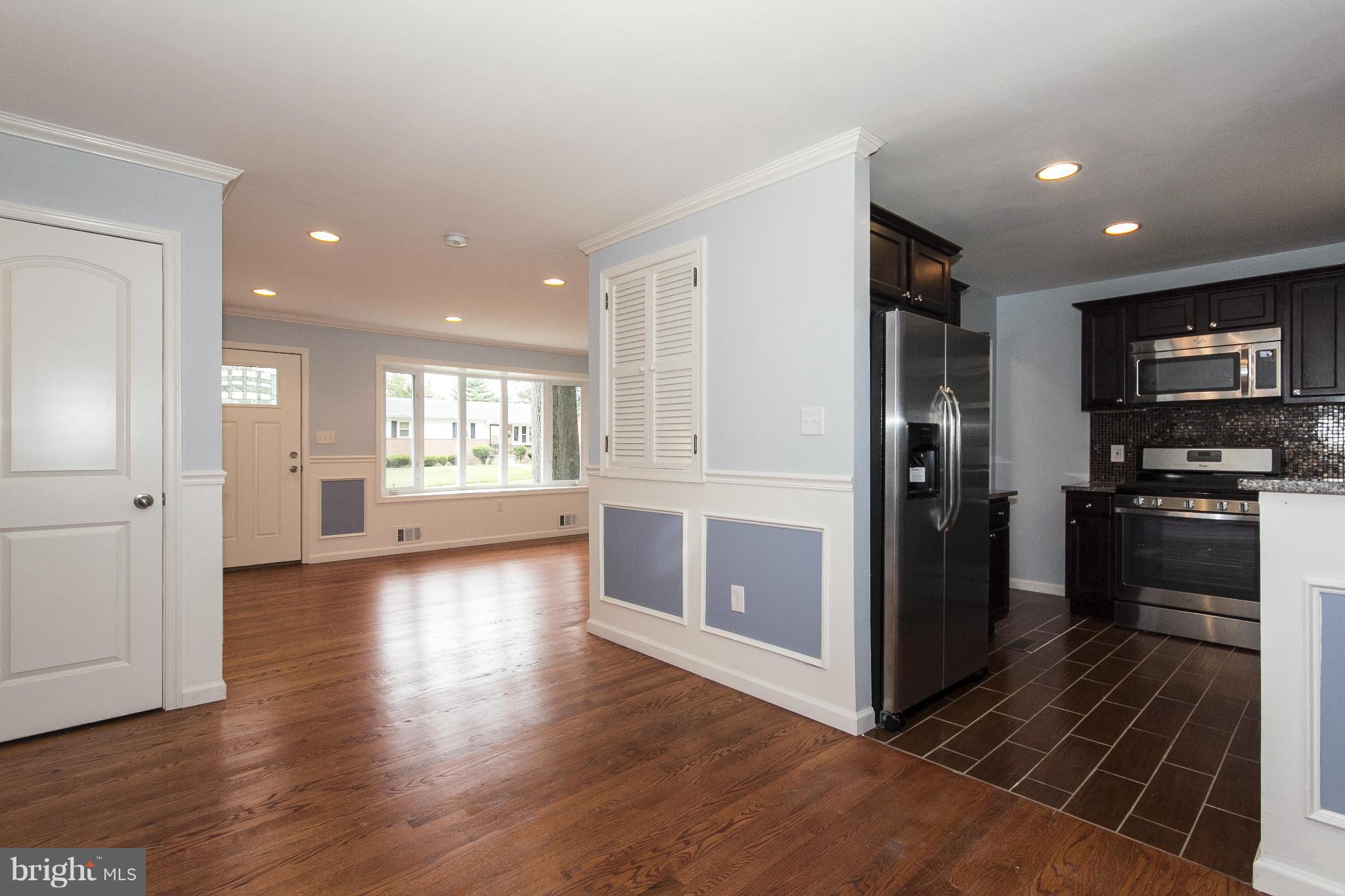 6746 Ransome Drive Baltimore, MD 21207 - Photo 9 of 27 Dining Room
