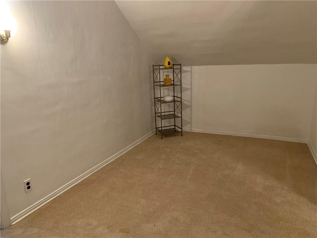 1015 Cochran Road Pittsburgh, PA 15243 - Photo 18 of 24 Gallery Image 18