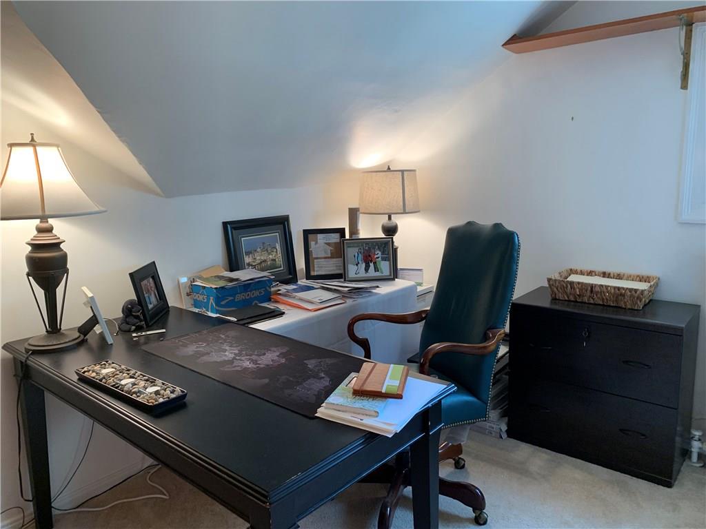 1015 Cochran Road Pittsburgh, PA 15243 - Photo 20 of 24 Gallery Image 20