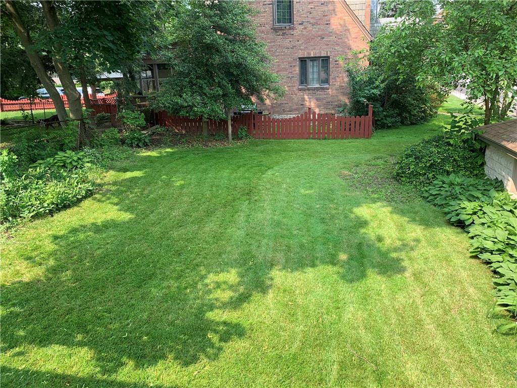 1015 Cochran Road Pittsburgh, PA 15243 - Photo 23 of 24 Gallery Image 23