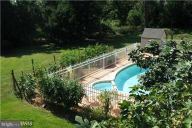 2934 Summit Circle Ellicott City, MD 21043 - Photo 28 of 30 Exterior (General)