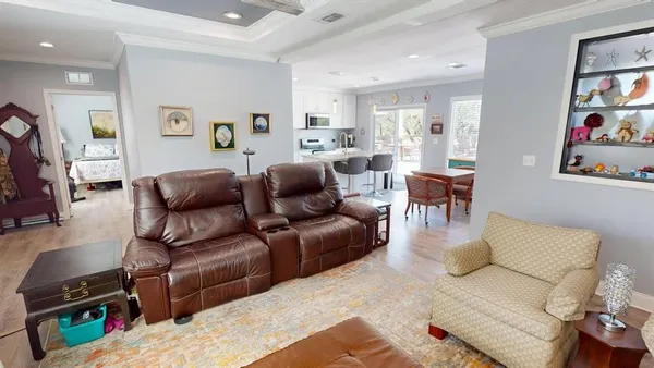 $594,900 | 1300 Homestead Drive, Rochelle, TX 76872