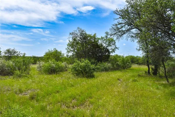 $594,900 | 1300 Homestead Drive, Rochelle, TX 76872