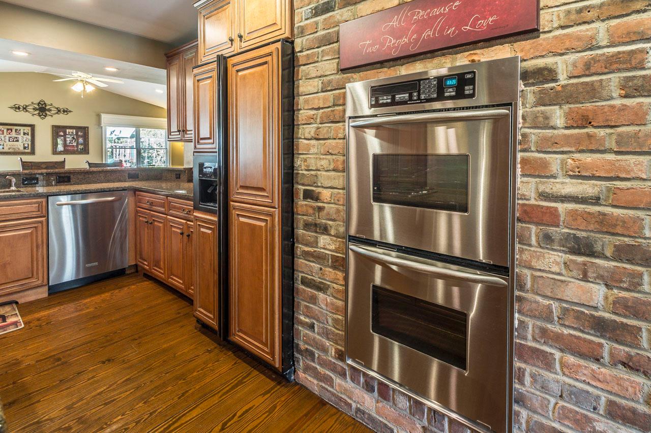 3931 Newhall Road Columbus, OH 43220 - Photo 23 of 58 Gallery Image 23