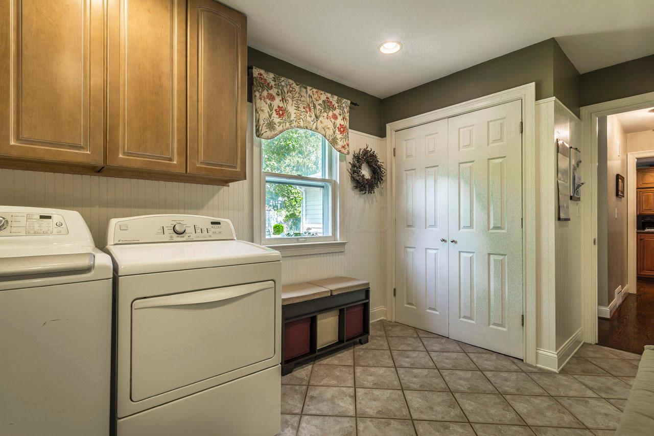 3931 Newhall Road Columbus, OH 43220 - Photo 29 of 58 Gallery Image 29
