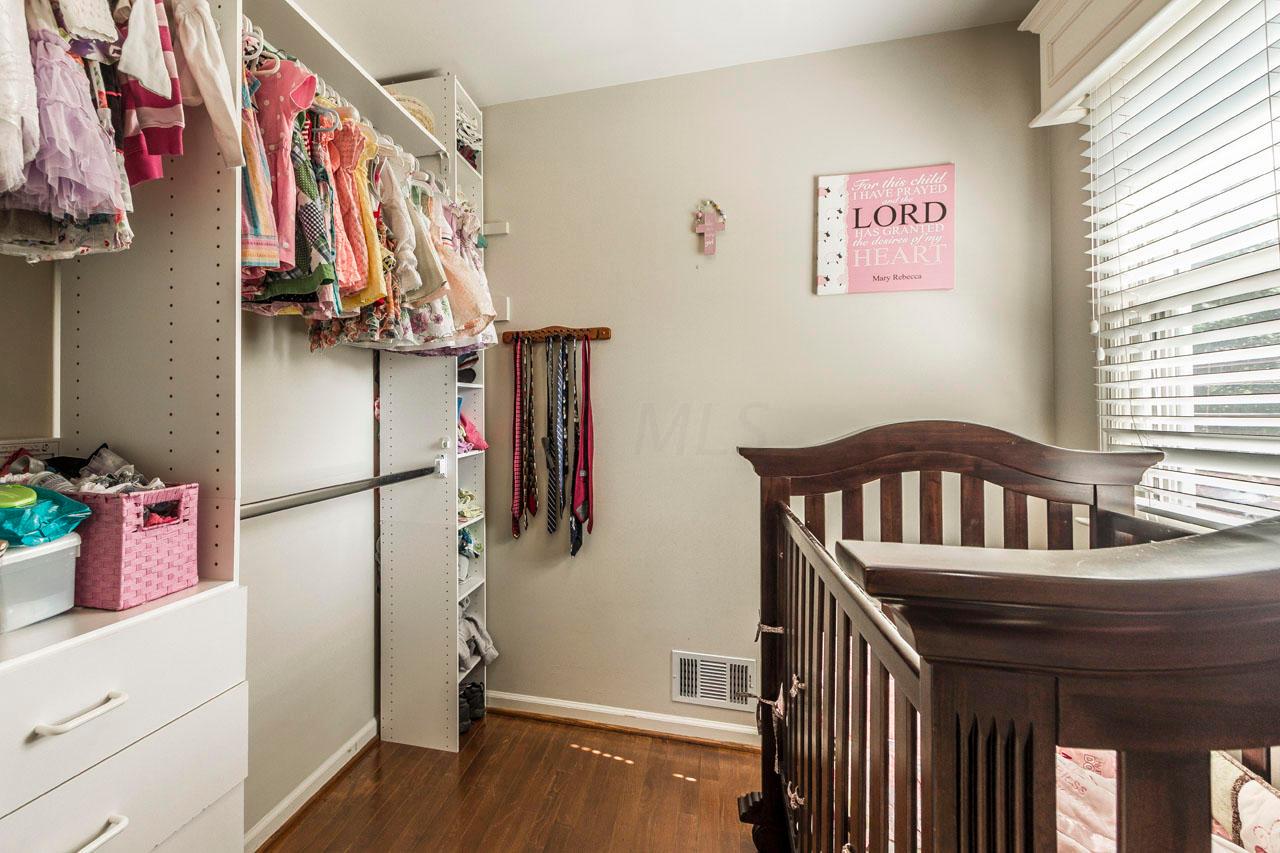 3931 Newhall Road Columbus, OH 43220 - Photo 34 of 58 Gallery Image 34