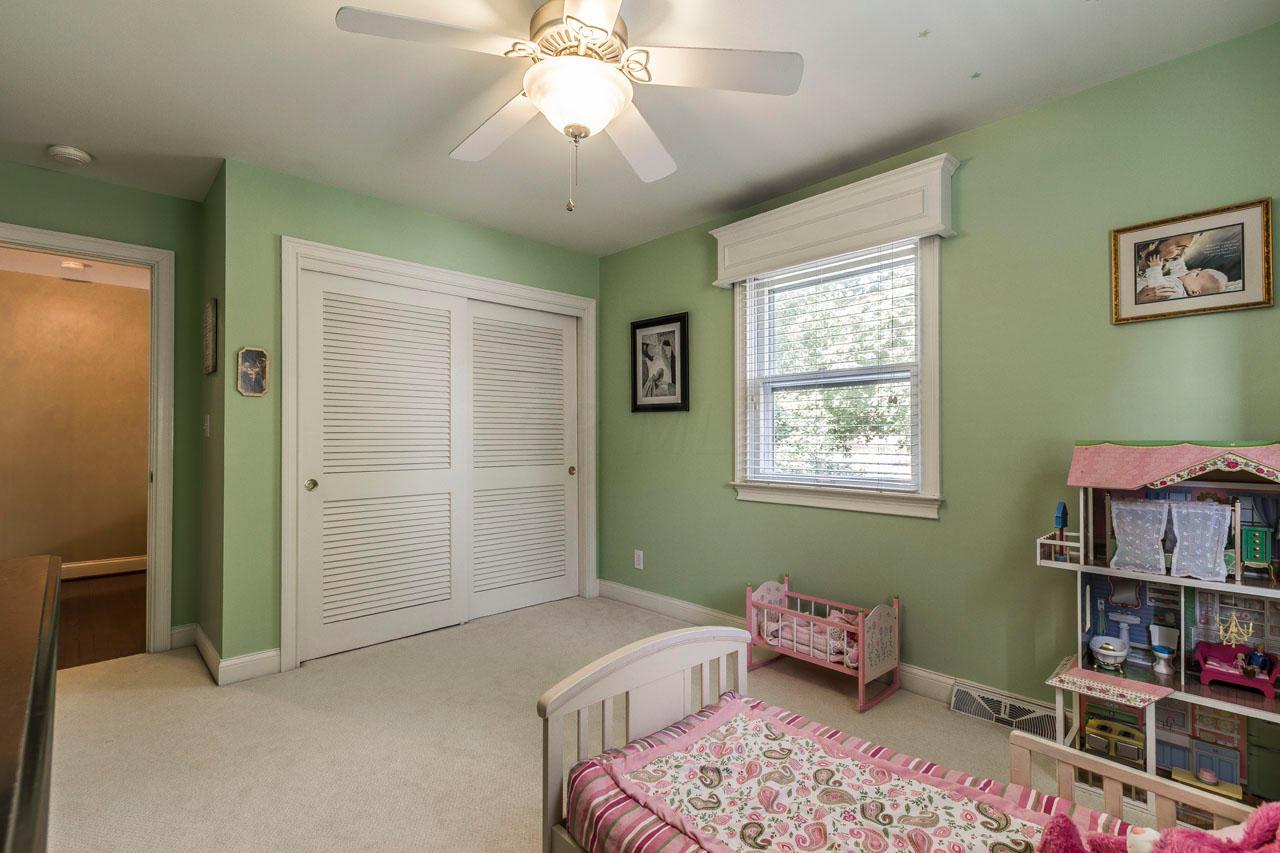 3931 Newhall Road Columbus, OH 43220 - Photo 37 of 58 Gallery Image 37