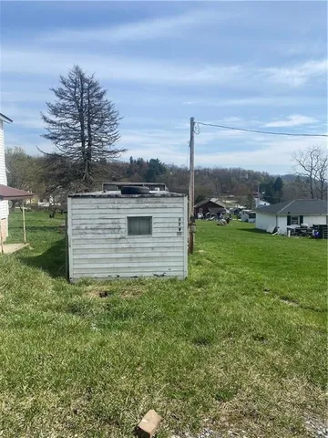 $7,500 | 729 Fairview Avenue, Indiana, PA 15701