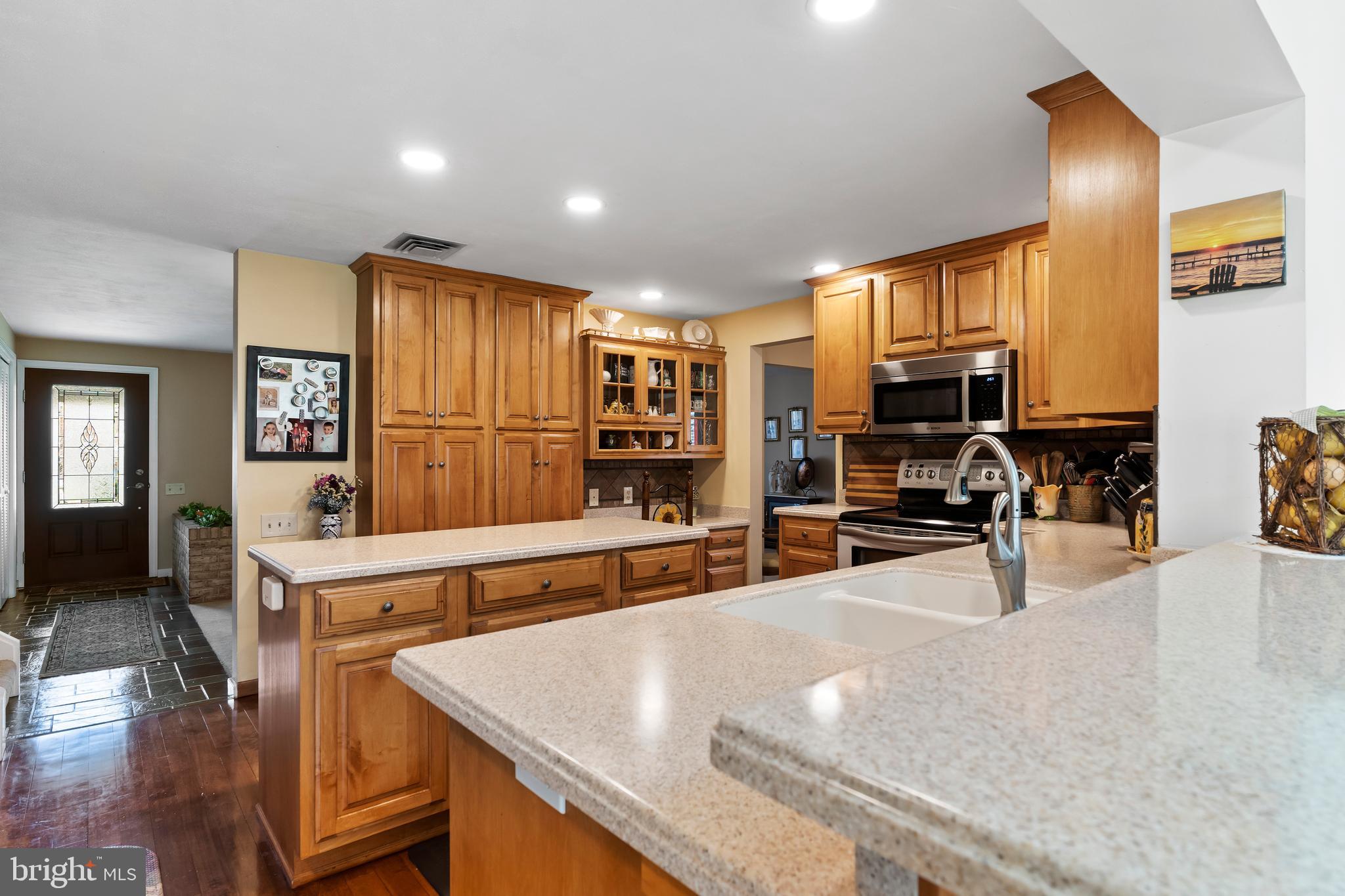1120 Green Tree Road Harrisburg, PA 17112 - Photo 14 of 53 Kitchen