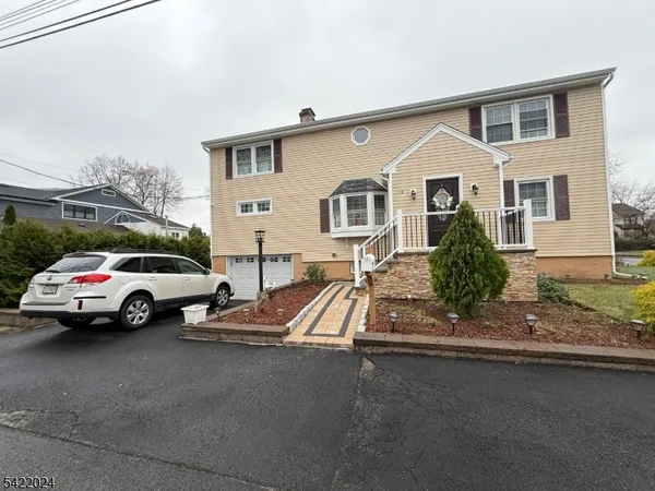 $750,000 | 15 Spruce Place, Denville, NJ 07834