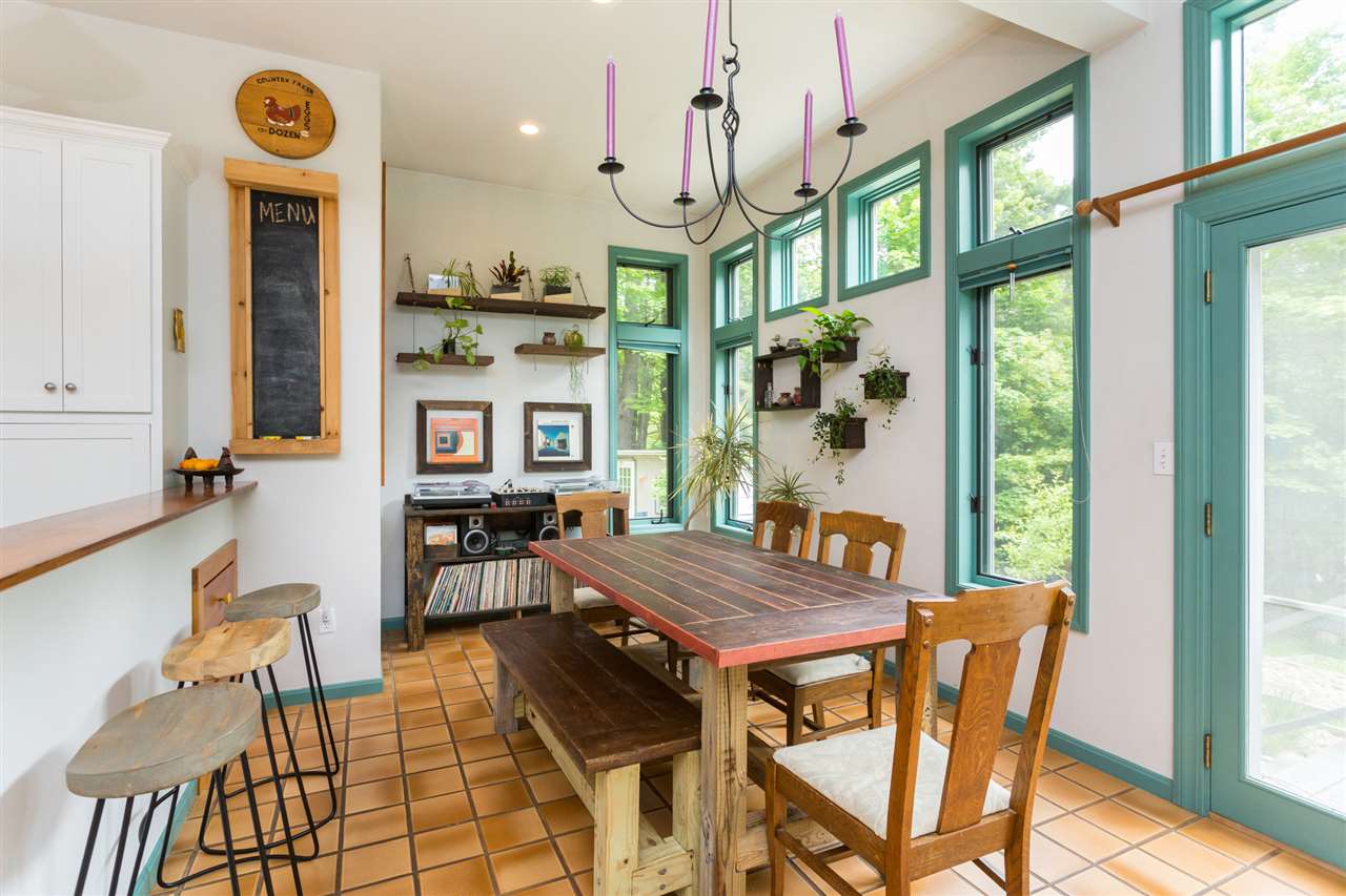 224 Raymond Road Nottingham, NH 03290 - Photo 21 of 38