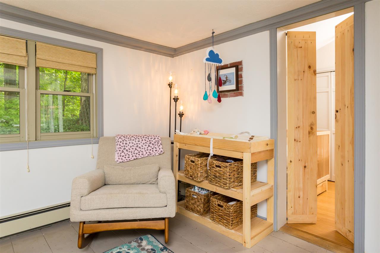 224 Raymond Road Nottingham, NH 03290 - Photo 27 of 38