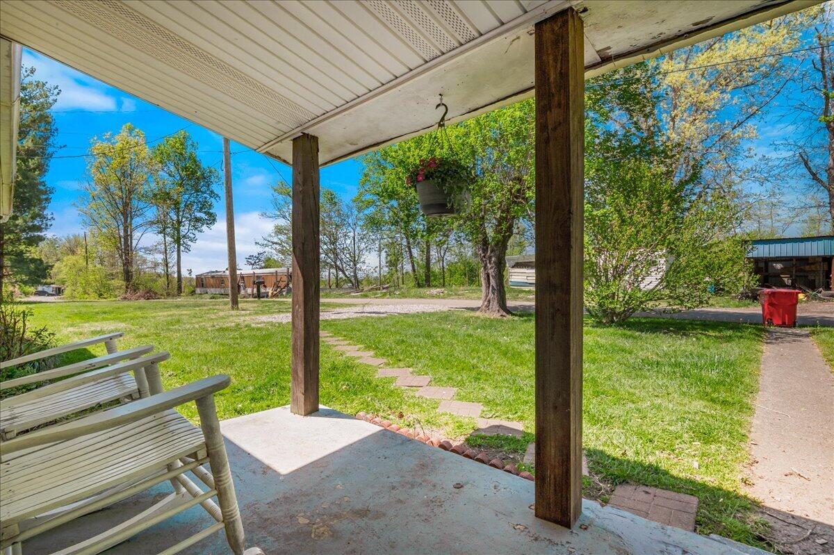 321 Elza Road London, KY 40741 - Photo 6 of 41 05-Front Porch View