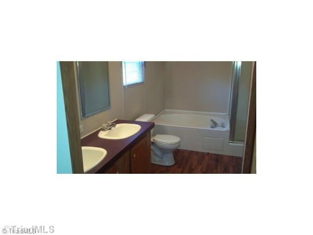 Master Bath/Spa. 