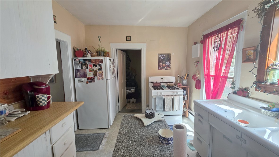 2251 Lower Lake Road Seneca Falls, NY 13148 - Photo 7 of 28