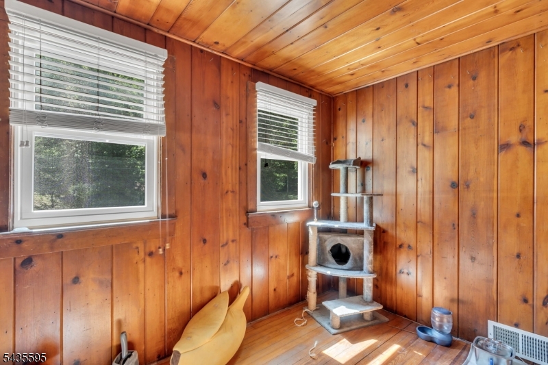 145 Millbrook Road Washington, NJ 07882 - Photo 26 of 39