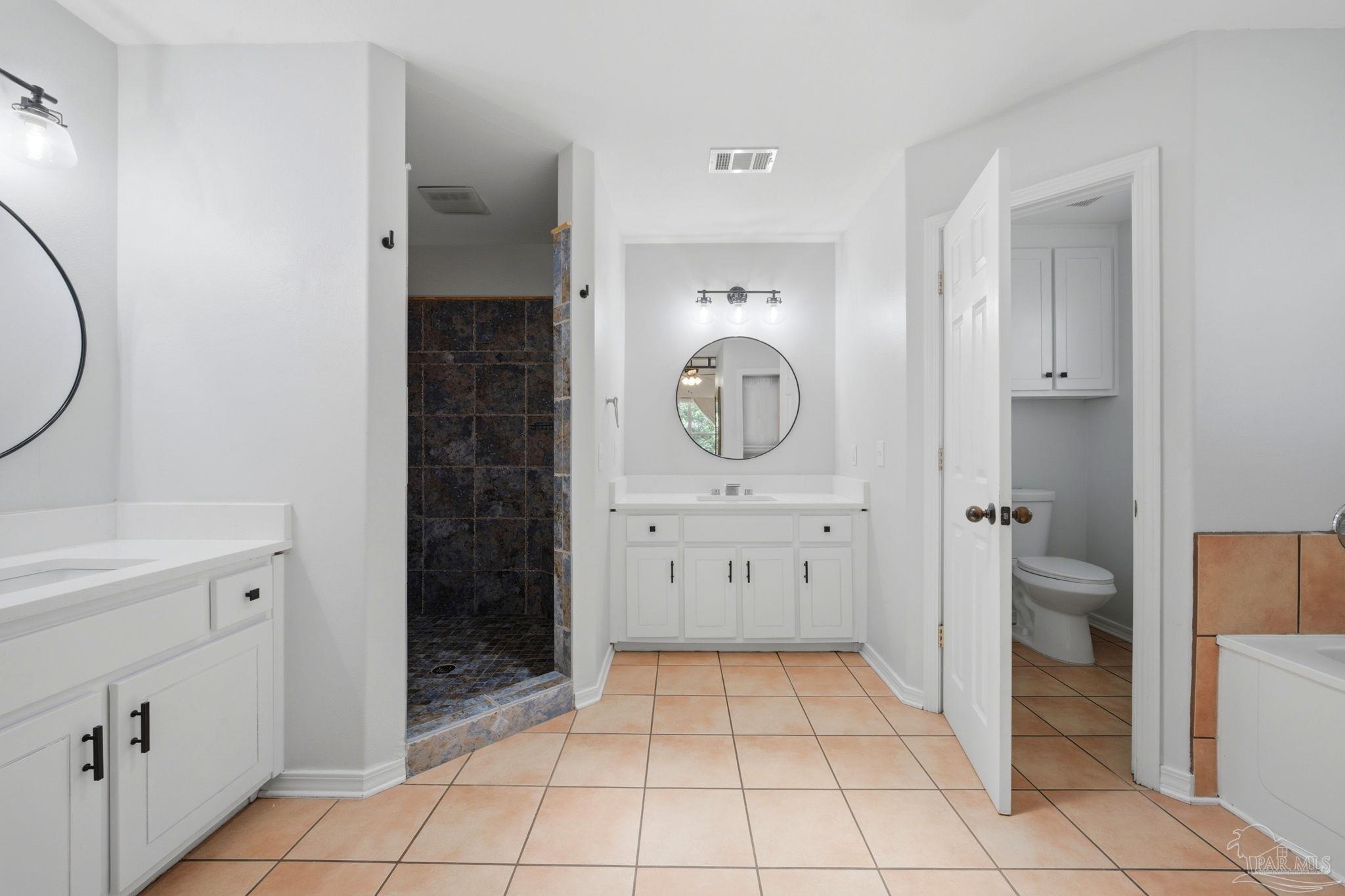 10065 Foxrun Road Pensacola, FL 32514 - Photo 16 of 34 Gallery Image 16