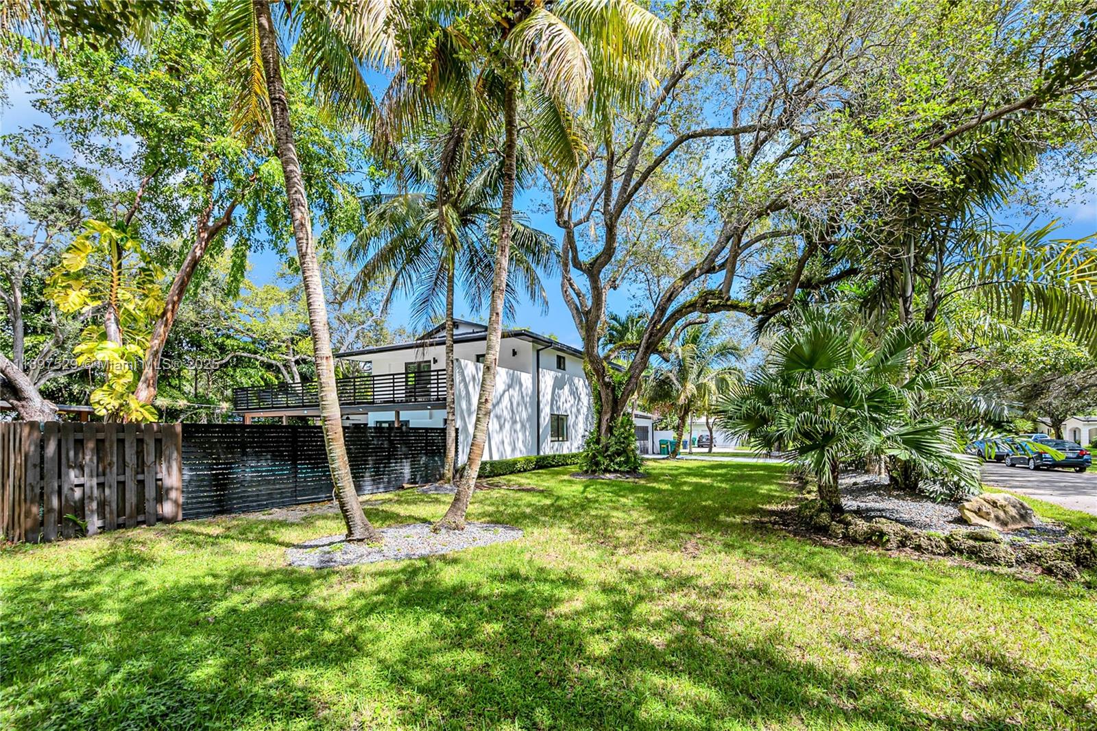 11340 Southwest 74th Court Pinecrest, FL 33156 - Photo 75 of 78