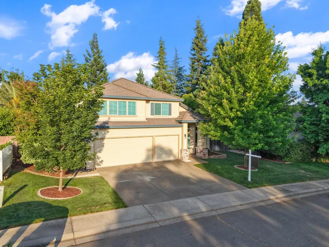 $725,000 | 3207 Aquamarine Court, Rescue, CA 95672