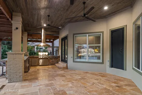 $750,000 | 204 Inverness Lane, Broussard, LA 70518