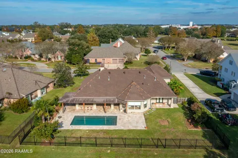 $750,000 | 204 Inverness Lane, Broussard, LA 70518
