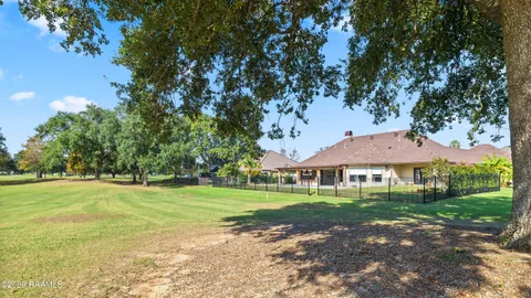 $750,000 | 204 Inverness Lane, Broussard, LA 70518