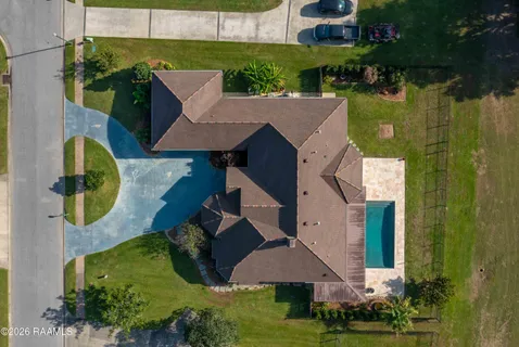 $750,000 | 204 Inverness Lane, Broussard, LA 70518