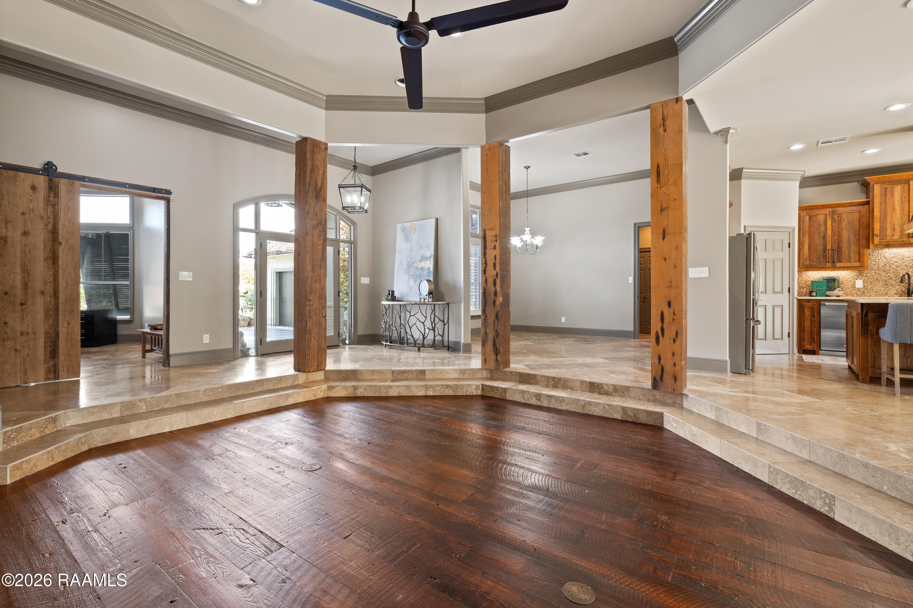 204 Inverness Lane Broussard, LA 70518 - Photo 8 of 57 204 Inverness Lane