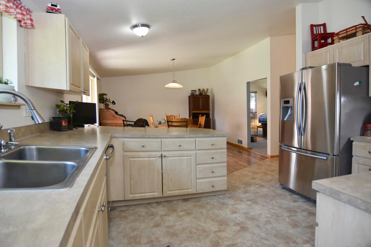 17251 Gadwall Road Bend, OR 97707 - Photo 12 of 27 13