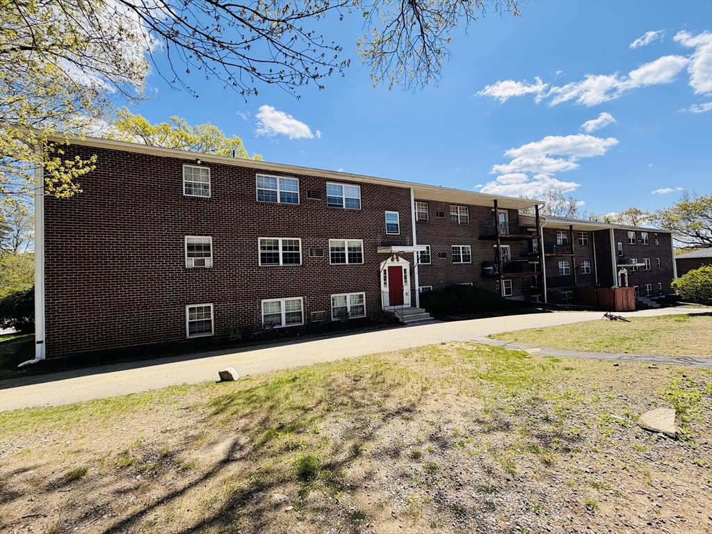 261 Boston Post Road East, Unit 3 Marlborough, MA 01752 - Photo 1 of 10 Gallery Image 1