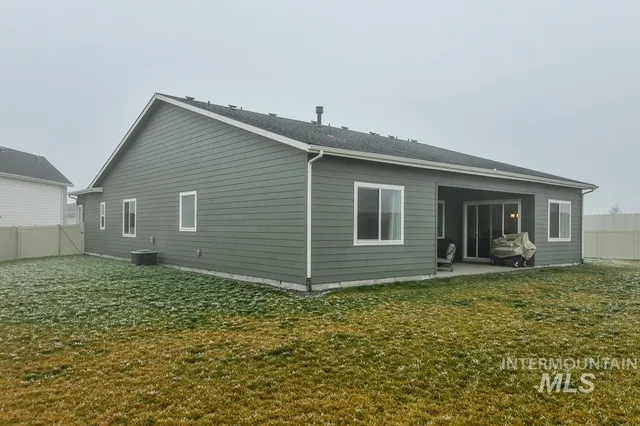 $579,999 | 5610 Sparky Avenue, Caldwell, ID 83607