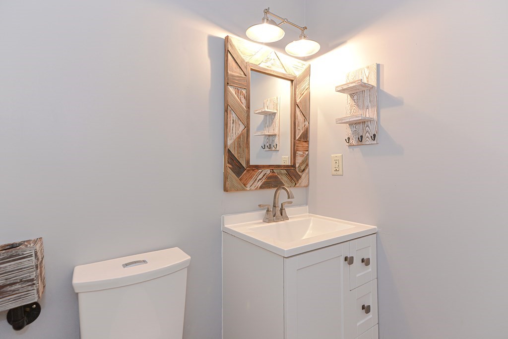 12 Brookside Road, Unit 34 Westford, MA 01886 - Photo 14 of 28 Gallery Image 14