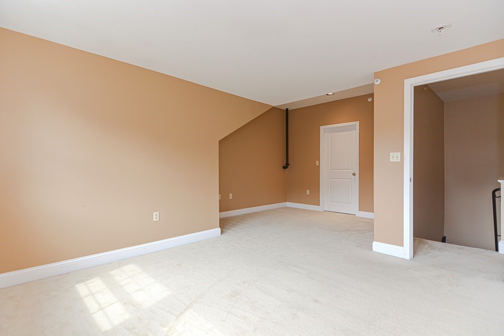 12 Brookside Road, Unit 34 Westford, MA 01886 - Photo 18 of 28 Gallery Image 18