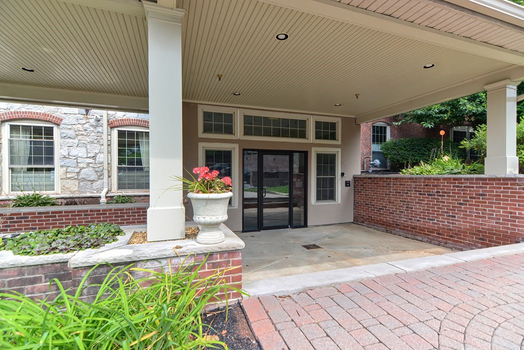 12 Brookside Road, Unit 34 Westford, MA 01886 - Photo 24 of 28 Gallery Image 24
