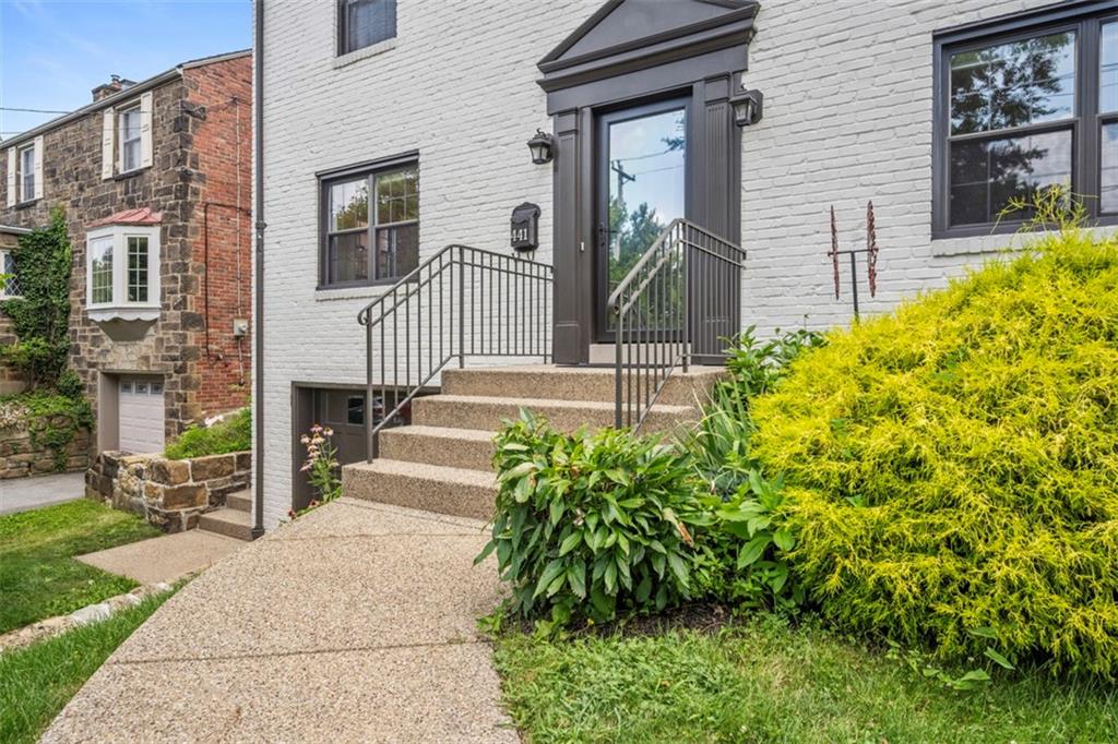 441 Old Farm Road Pittsburgh, PA 15228 - Photo 2 of 33 a house view with a garden space