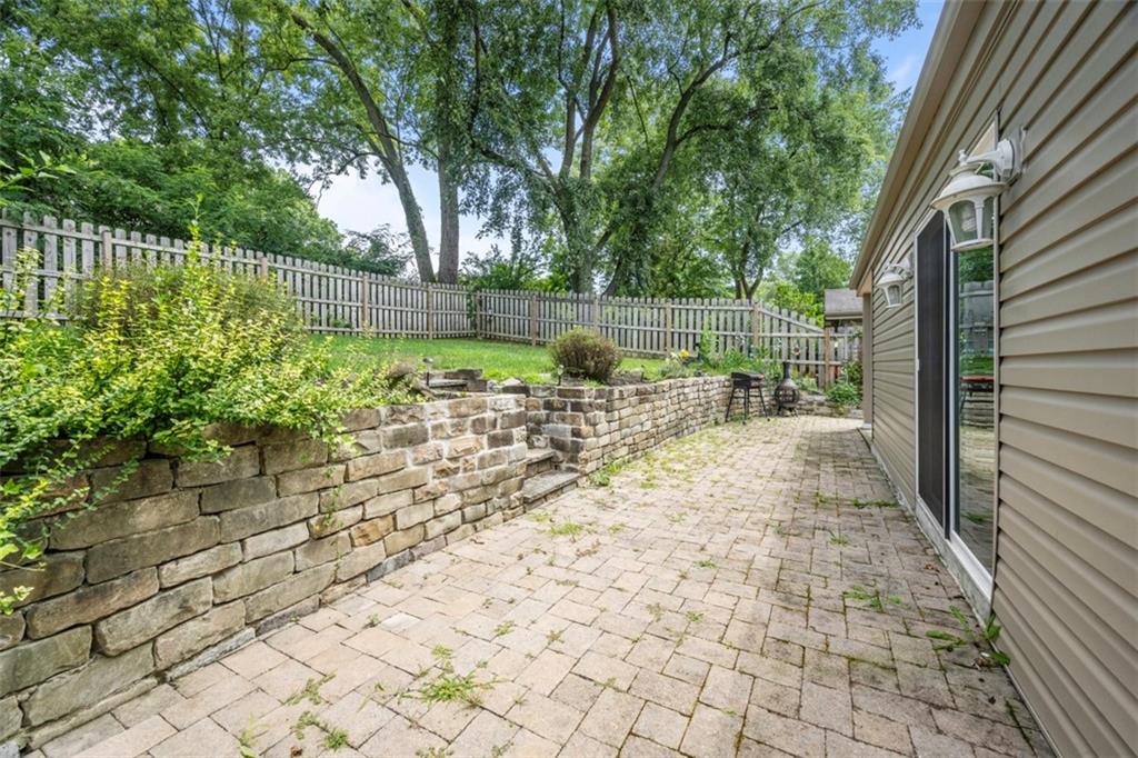 441 Old Farm Road Pittsburgh, PA 15228 - Photo 30 of 33 a view of a backyard