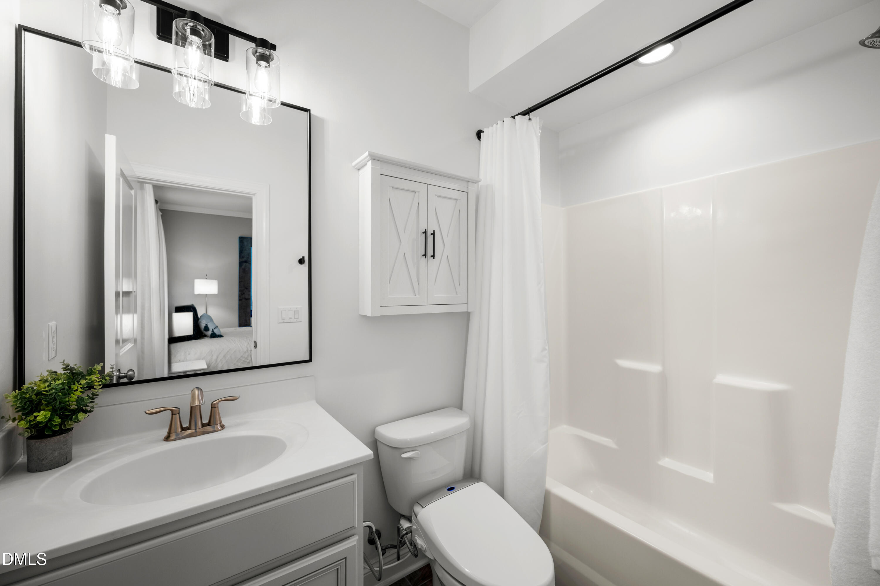 3223 Bellamy Ridge Drive Apex, NC 27523 - Photo 46 of 73 042-37_36 -3223 bellamy ridge dr, interi