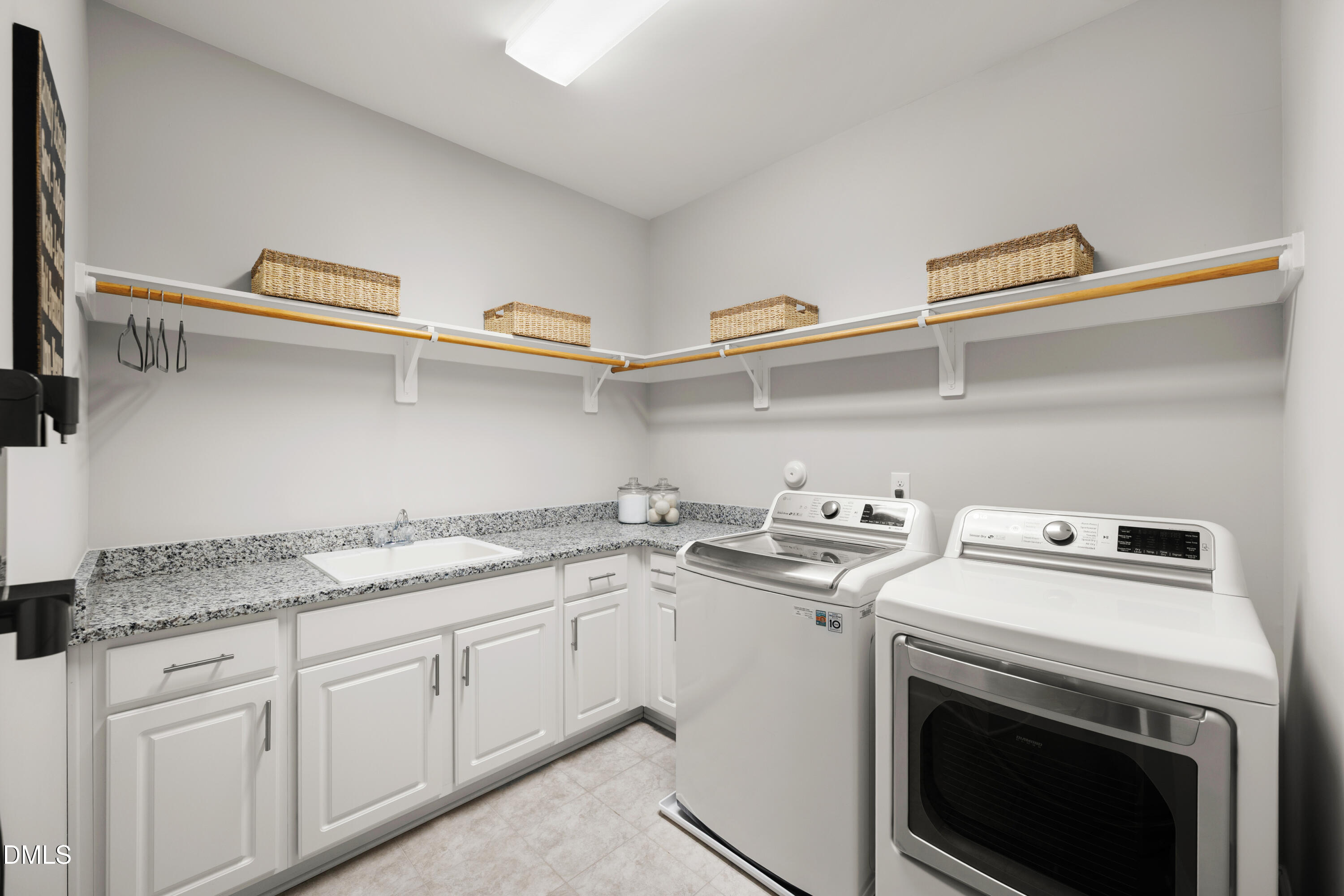 3223 Bellamy Ridge Drive Apex, NC 27523 - Photo 50 of 73 054-49_48 -3223 bellamy ridge dr, interi