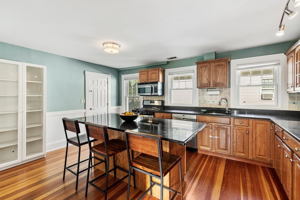 77 Bennett Street, Unit 2 Boston, MA 02135 - Photo 7 of 25 Gallery Image 7